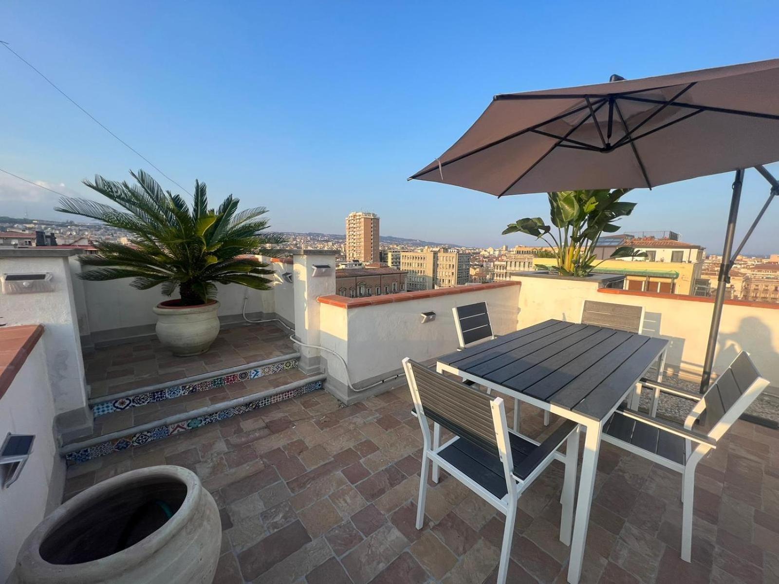 La Terrazza Sul Cielo Appartement Catánia Buitenkant foto